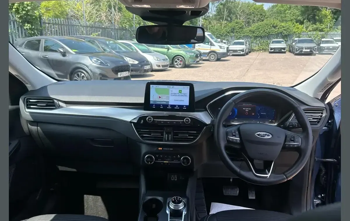 Used Ford Kuga Titanium 117 HP (86 kW) 2021 Blue SUV