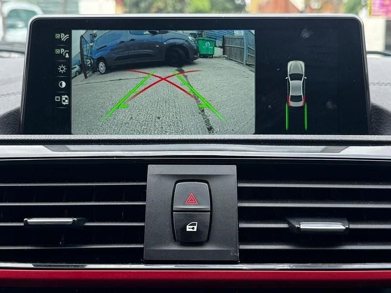 Used BMW 118 Sport Line 2018 Black Hatchback