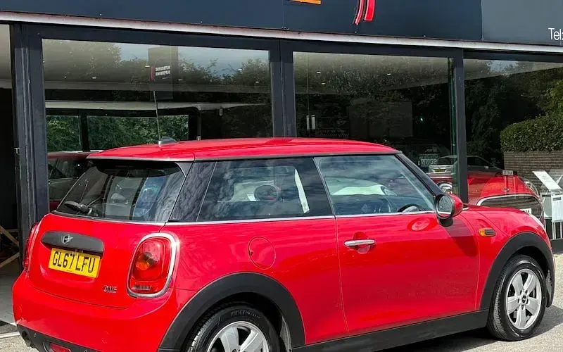Used Mini ONE Hatch 102 HP (75 kW) 2017 Hatchback