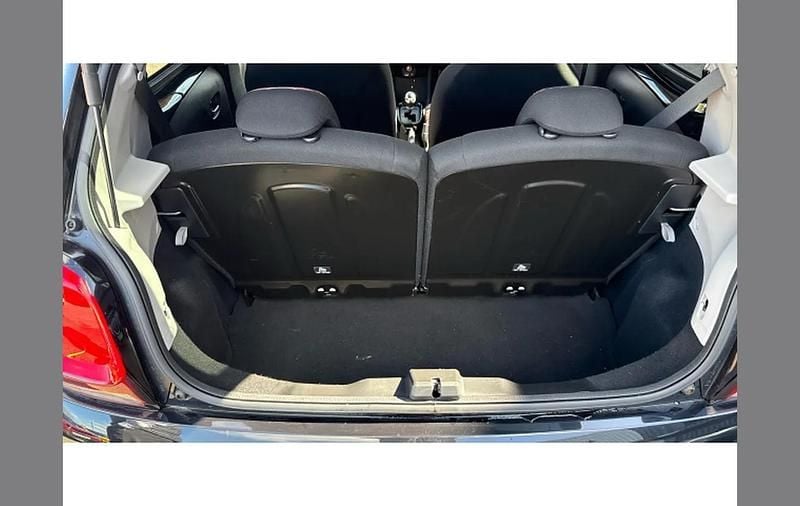 Used Citroën C1 Flair 72 HP (52 kW) 2019 Black Hatchback