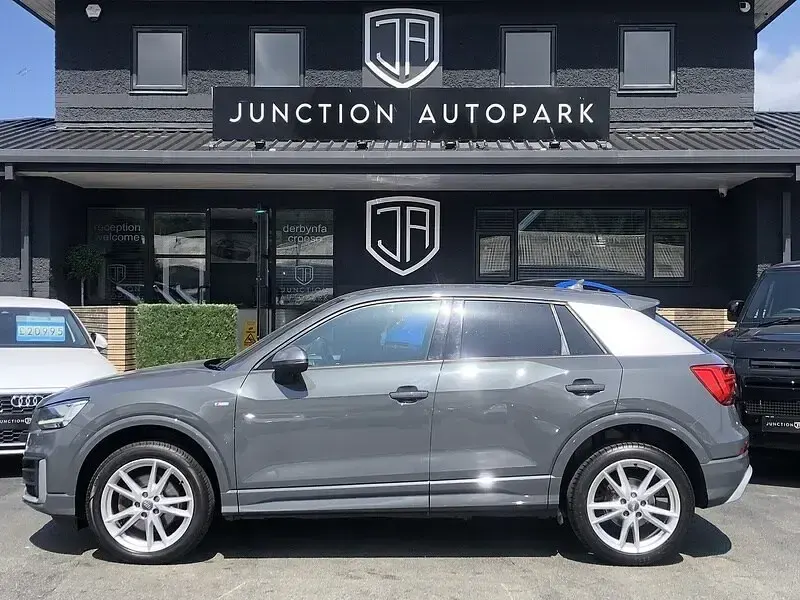 Used Audi Q2 S-Line 115 HP (84 kW) 2017 Grey SUV