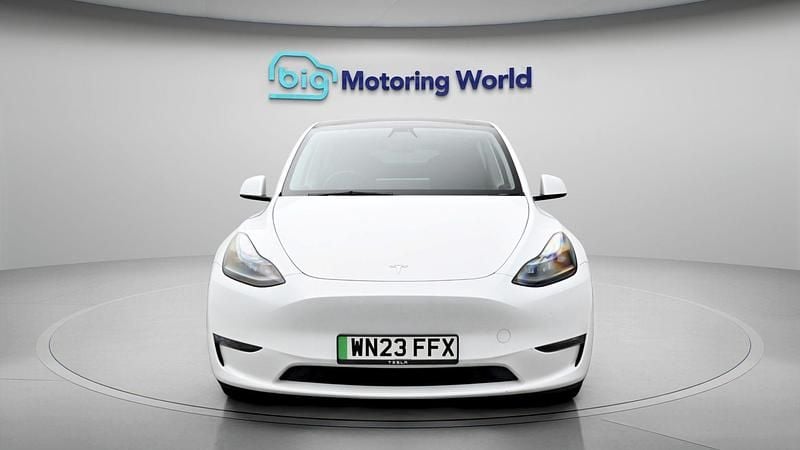 Used Tesla Model Y Long Range AWD 378 kW (514 HP) 2023 White SUV