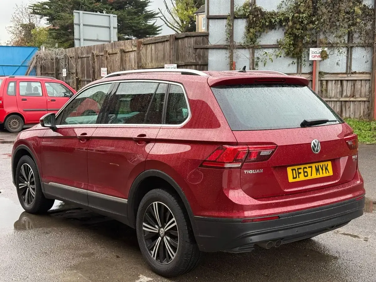 Usado VW Tiguan SE 190 HP (139 kW) 2018 Vermelho SUV