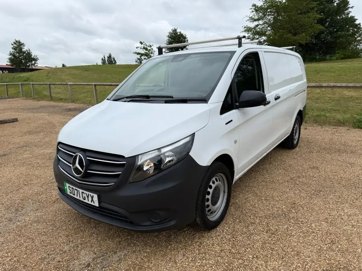 Used Mercedes e-Vito Progressive 85 kW (116 HP) 2021 White Van