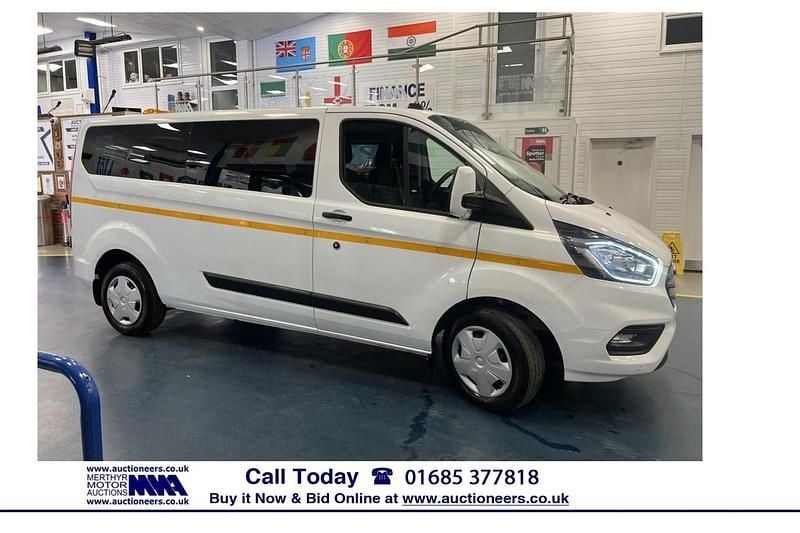 White Used 2021 Ford Transit Custom Trend | £15,080 (Expensive) - Image 1/4