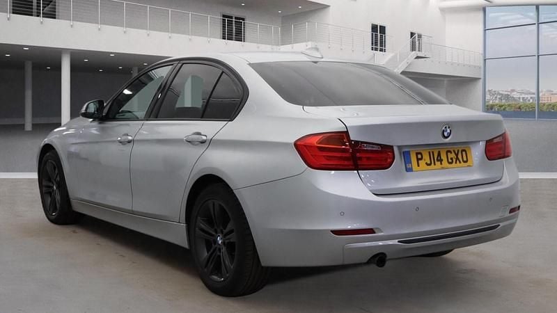 Used BMW 316 Sport Line 116 HP (85 kW) 2014 Silver Sedan