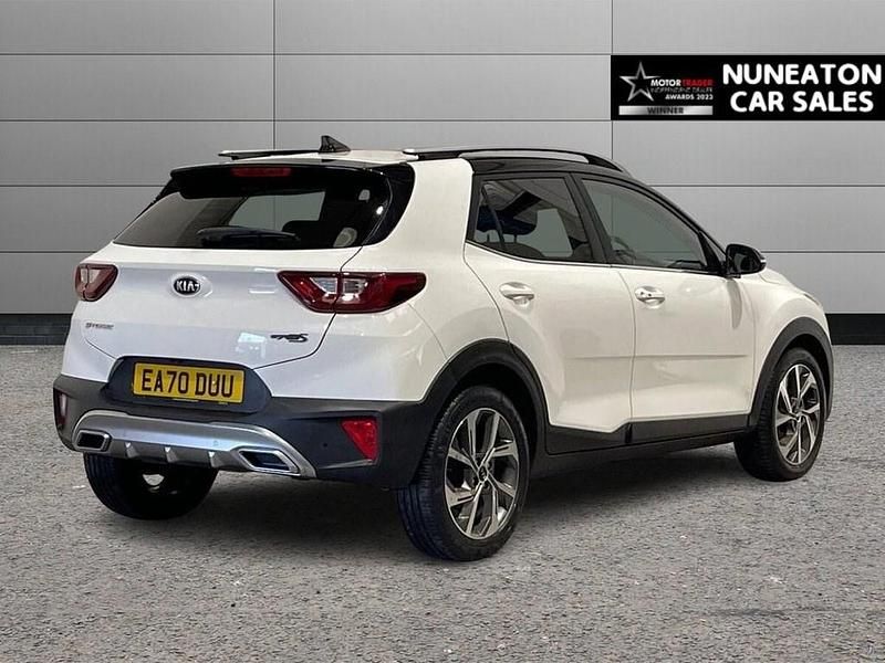 Used Kia Stonic GT-Line S 118 HP (86 kW) 2021 White SUV