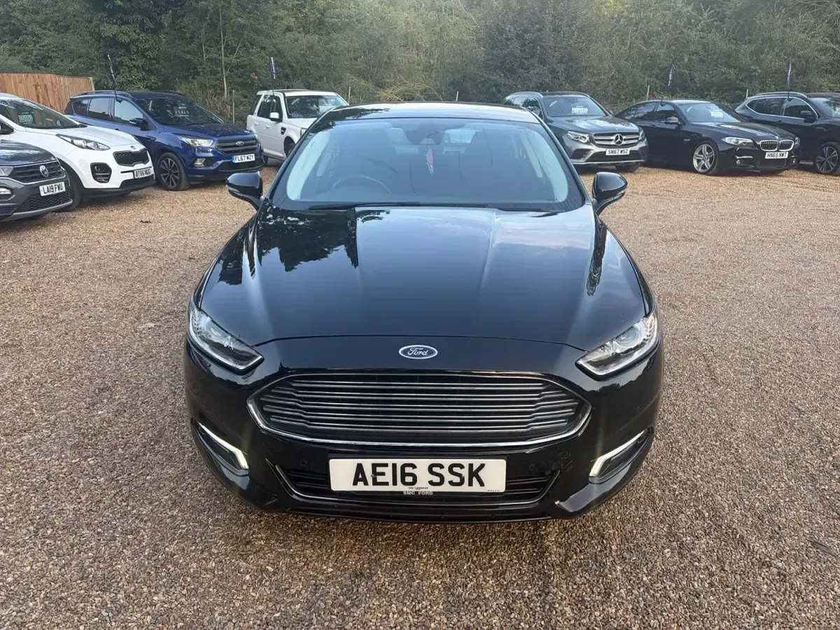 Used Ford Mondeo Titanium 150 HP (110 kW) 2016 Black Hatchback