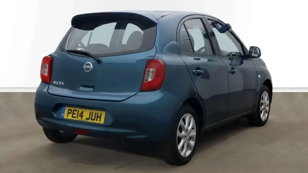 Used Nissan Micra Acenta 78 HP (57 kW) 2014 Blue Hatchback