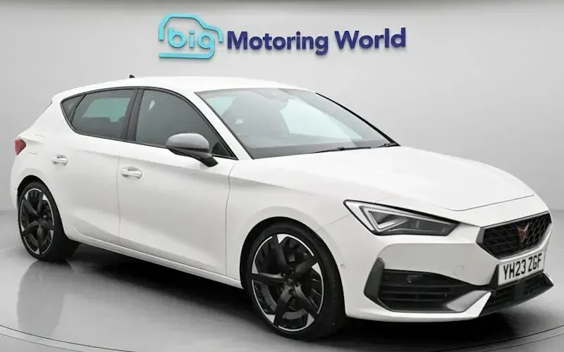 Used Cupra Leon VZ3 310 HP (228 kW) 2023 Hatchback