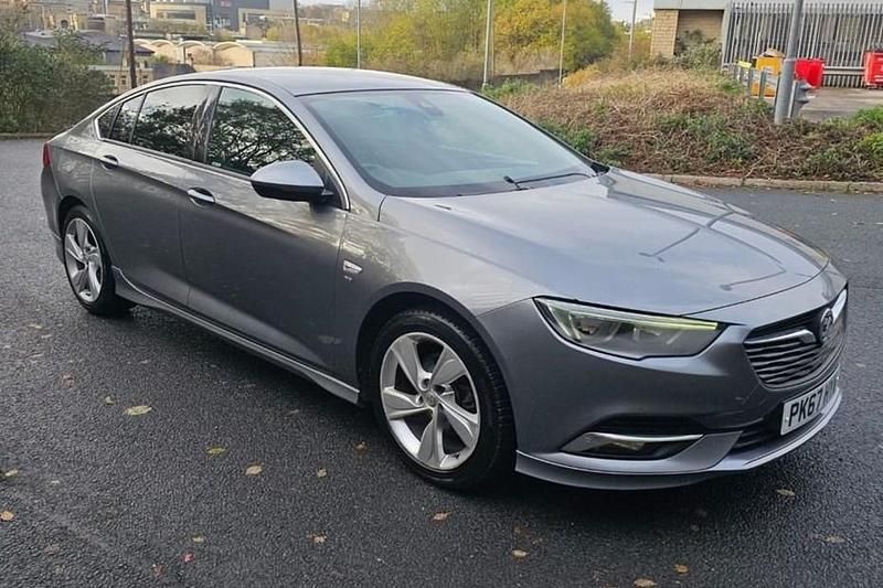 Used 2017 Vauxhall Insignia Sport | £7,495 (Fair price) - Image 1/1