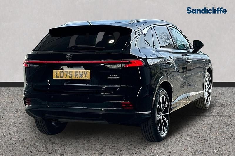 Usado MG HS Trophy 224 CV (164 kW) 2024 Negro SUV