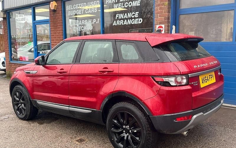 Used Land Rover Range Rover evoque Pure 150 HP (110 kW) 2015 Hatchback