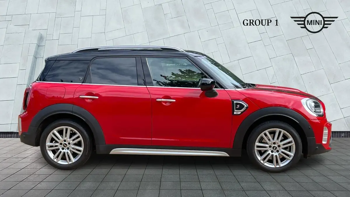 Used Mini Cooper S Countryman Exclusive 176 HP (129 kW) 2022 Red SUV