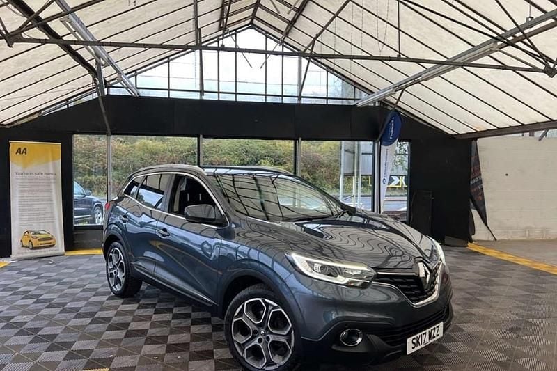 Grey Used 2017 Renault Kadjar Dynamique SUV | £8,475 (Good price) - Image 1/1