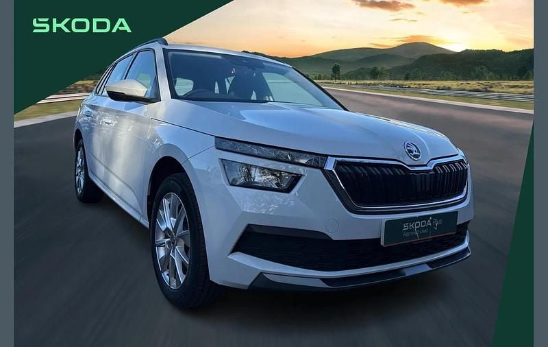 White Used 2023 Skoda Kamiq SE SUV | £15,990 (Super price) - Image 1/4