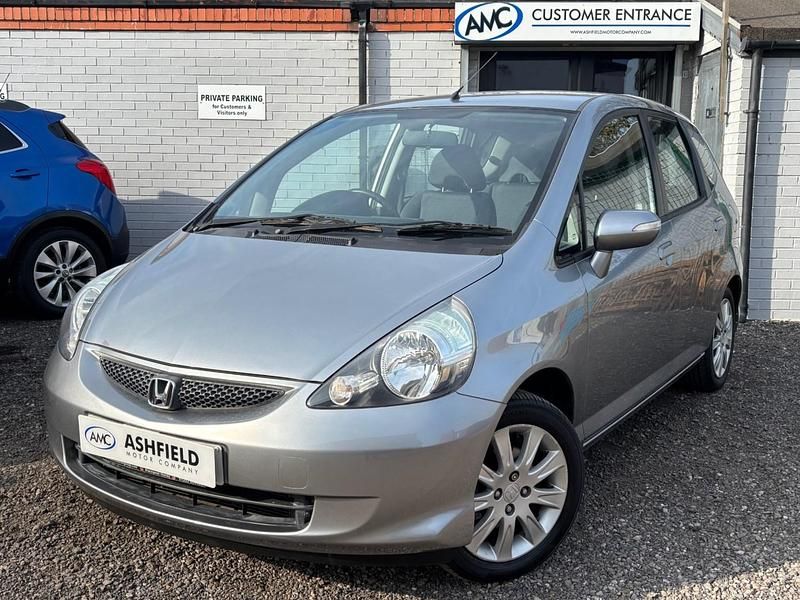 Used Honda Jazz SE 82 HP (60 kW) 2008 Silver Hatchback