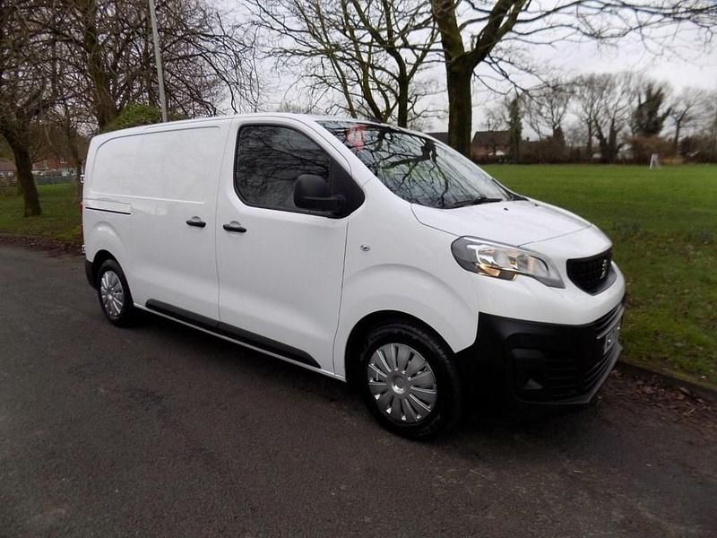 Used Peugeot Expert 2022 White Van
