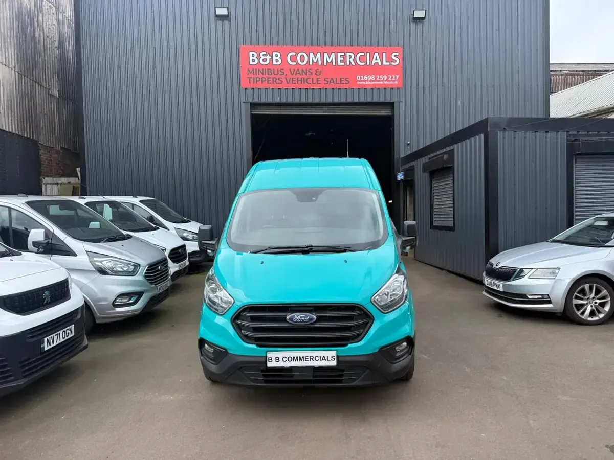 Used Ford Transit Custom Trend 130 HP (95 kW) 2019 Green Van