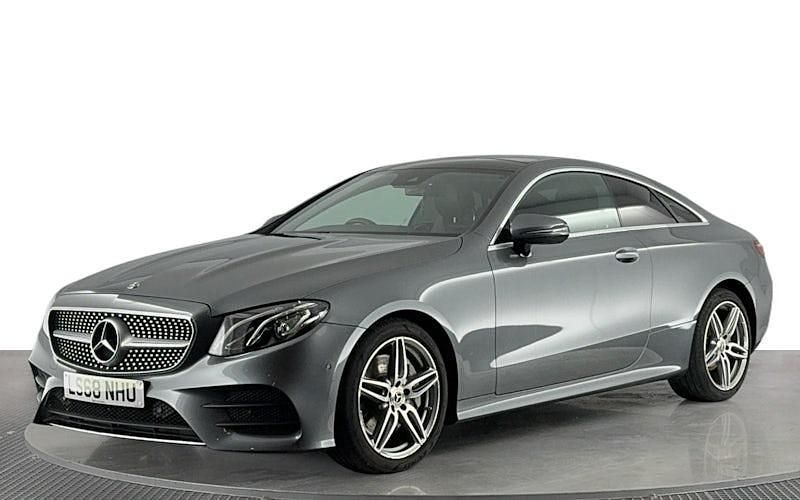 Used Mercedes E300 AMG Line Premium 245 HP (180 kW) 2020 Coupe