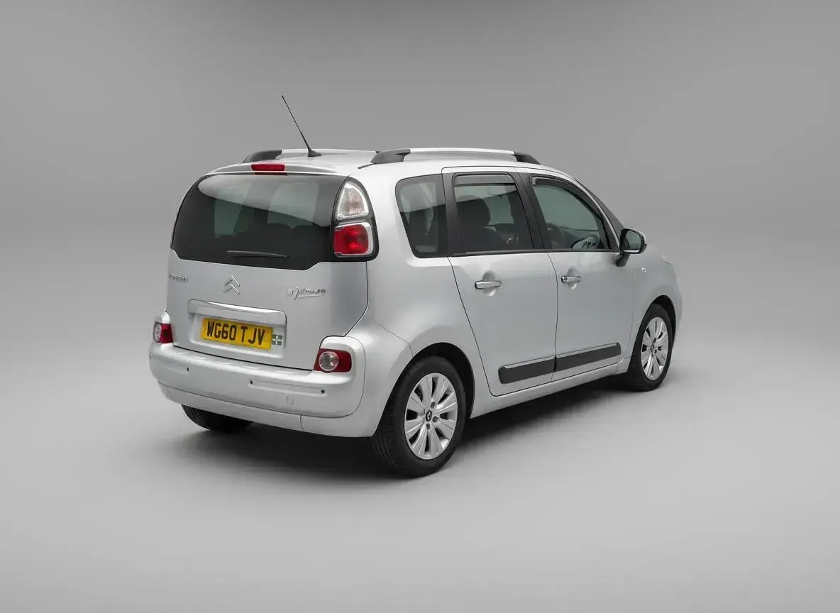 Used Citroën C3 Picasso Exclusive 2011 Silver MPV