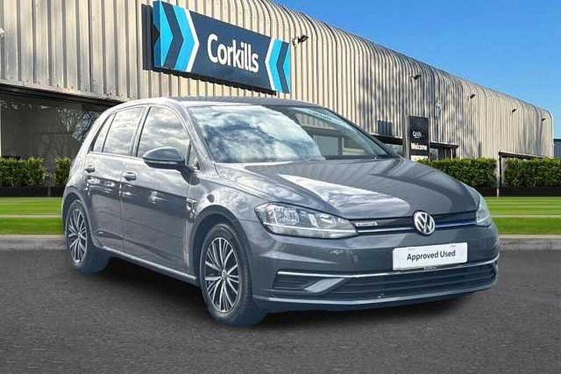 Used VW Golf VII 130 HP (95 kW) 2018