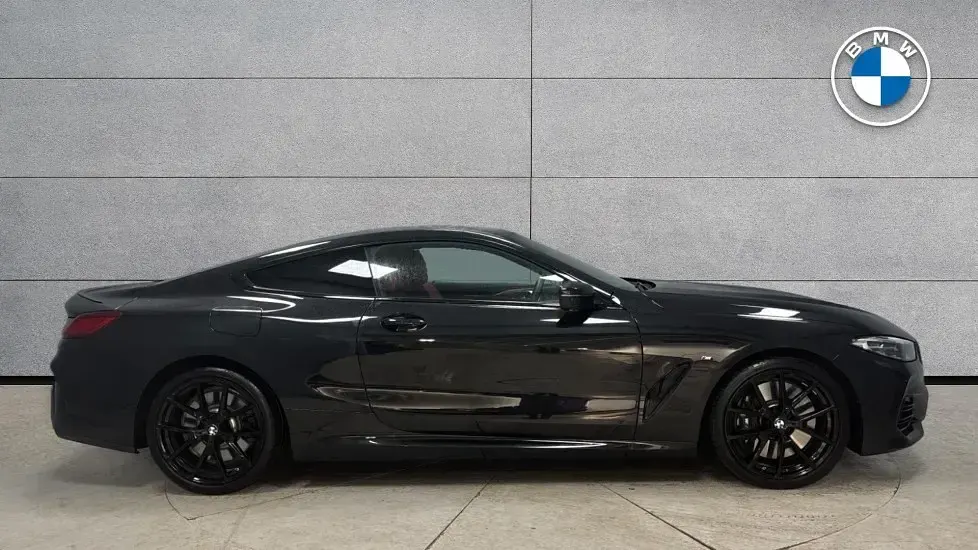 Used BMW 840 Coupé M Sport 328 HP (241 kW) 2025 Black Coupe