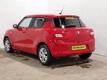 Used Suzuki Swift SZ3 90 HP (66 kW) 2017 Red Hatchback