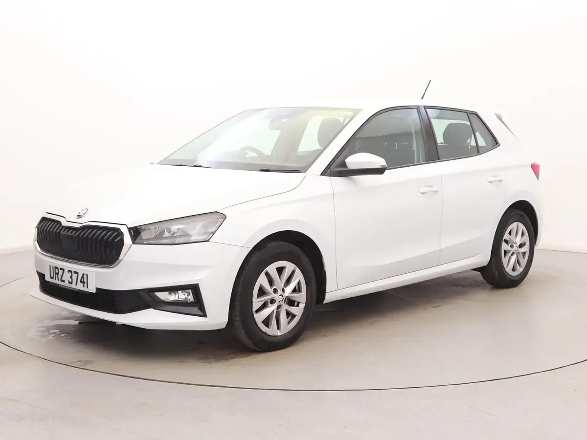 Used Skoda Fabia Comfort 2023 White Hatchback