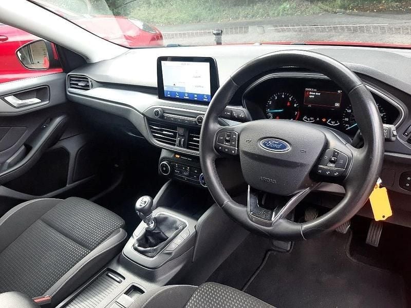Used Ford Focus Trend 125 HP (91 kW) 2022 Race red Estate