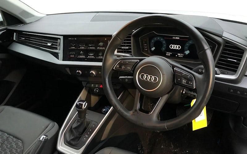 Used Audi A1 Sportback Sport 95 HP (69 kW) 2025 Hatchback