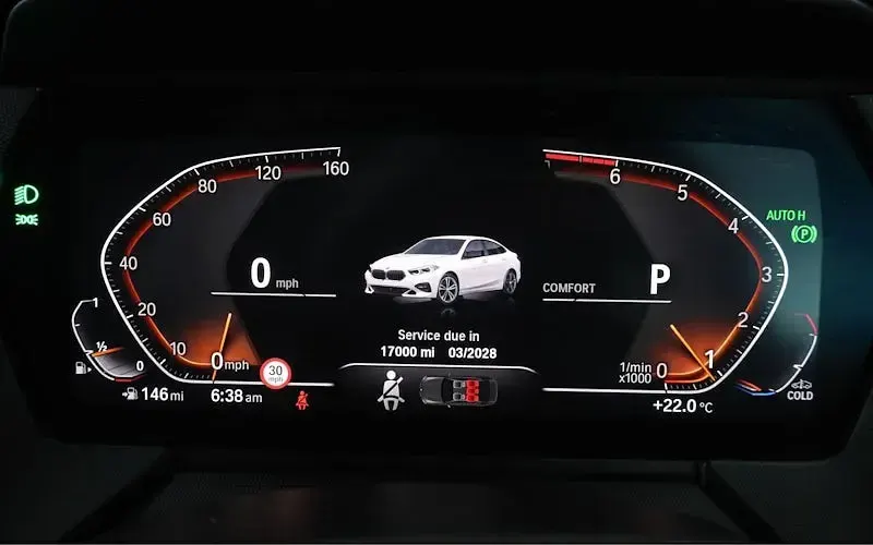 Used BMW 218 Sport Line 136 HP (100 kW) 2022 White Coupe