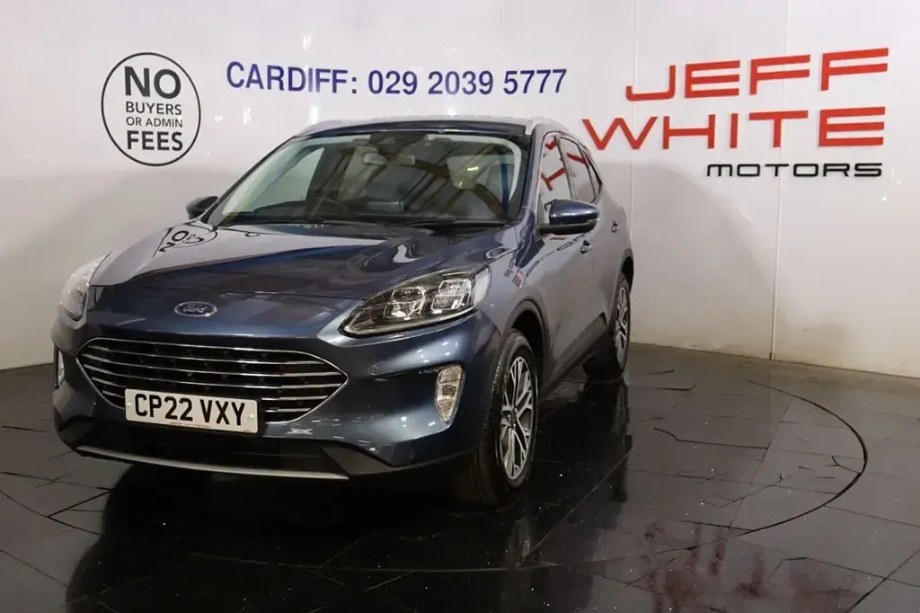 Used Ford Kuga Titanium 150 HP (110 kW) 2022 Blue SUV