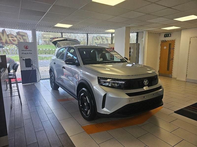 New Vauxhall Frontera Design Edition 11 kW (15 HP) 2026 Crystal silver