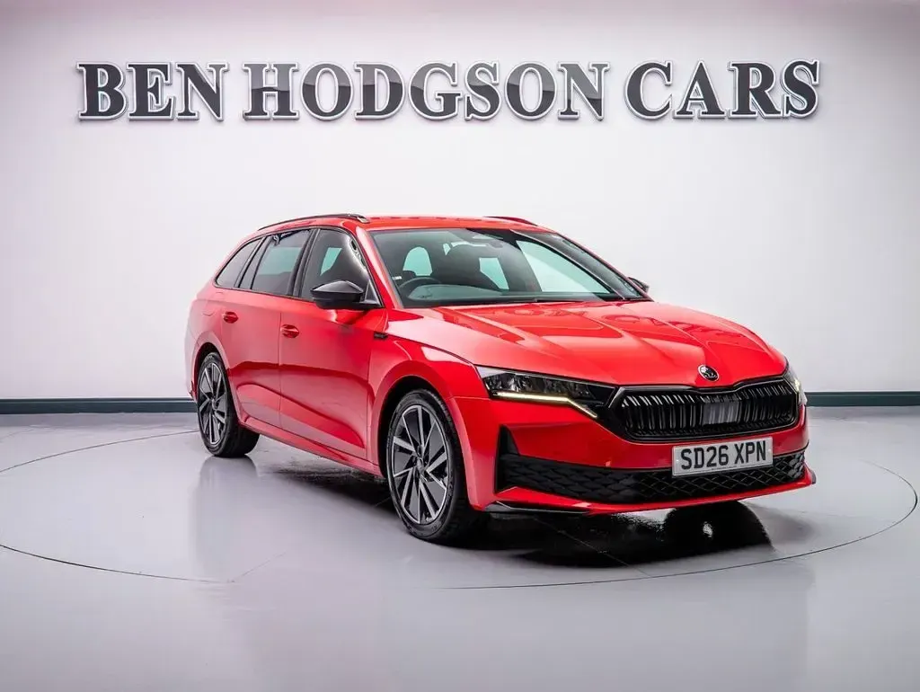 Used Skoda Octavia SportLine 150 HP (110 kW) 2026 Red Estate