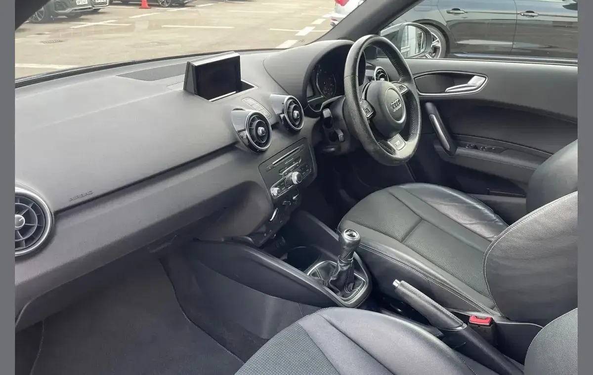 Used Audi A1 S-Line 123 HP (90 kW) 2018 Black Hatchback