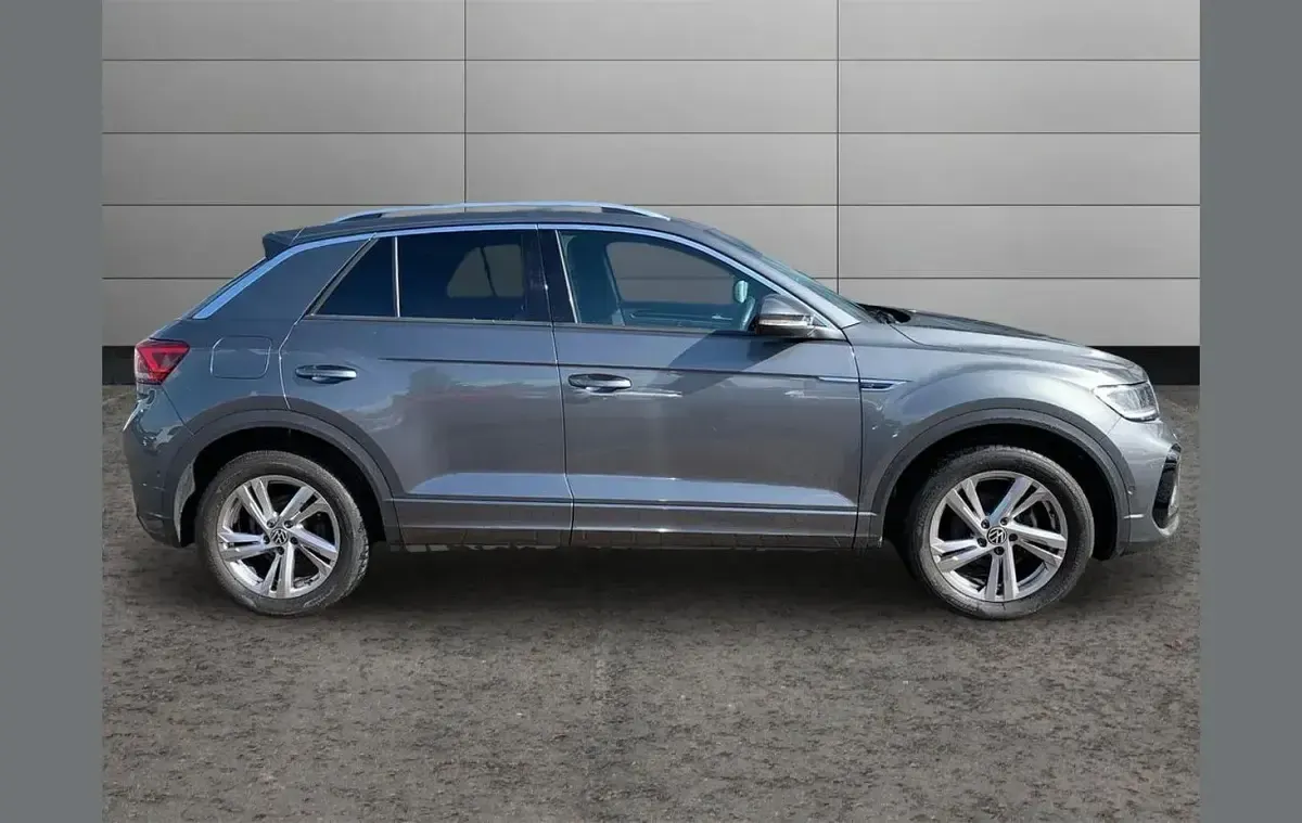 Used VW T-Roc R-line 150 HP (110 kW) 2023 Grey SUV