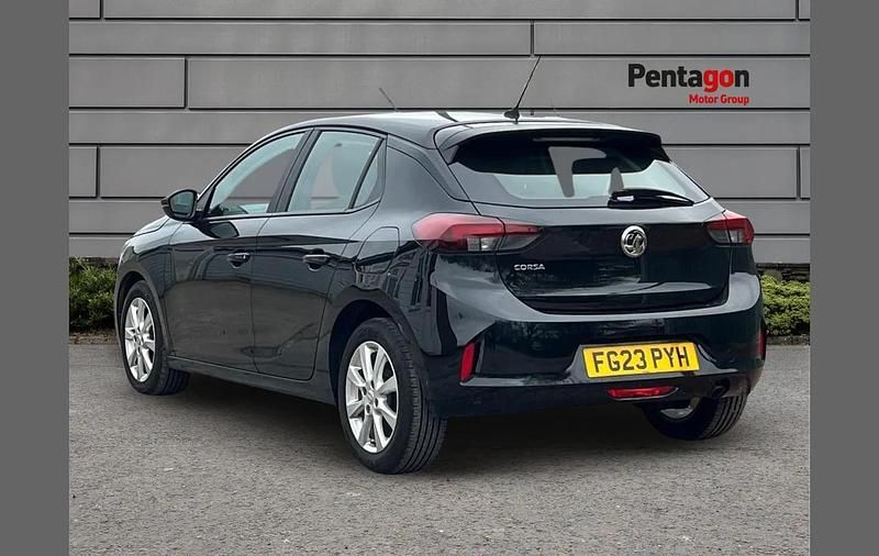 Used Vauxhall Corsa Design Edition 73 HP (53 kW) 2023 Black Hatchback