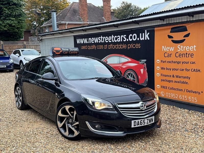 Black Used 2015 Vauxhall Insignia SRi Hatchback | £2,484 (Fair price) - Image 1/3