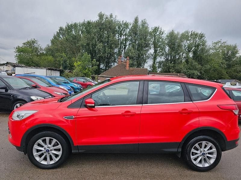 Used Ford Kuga Titanium 2016 Red SUV