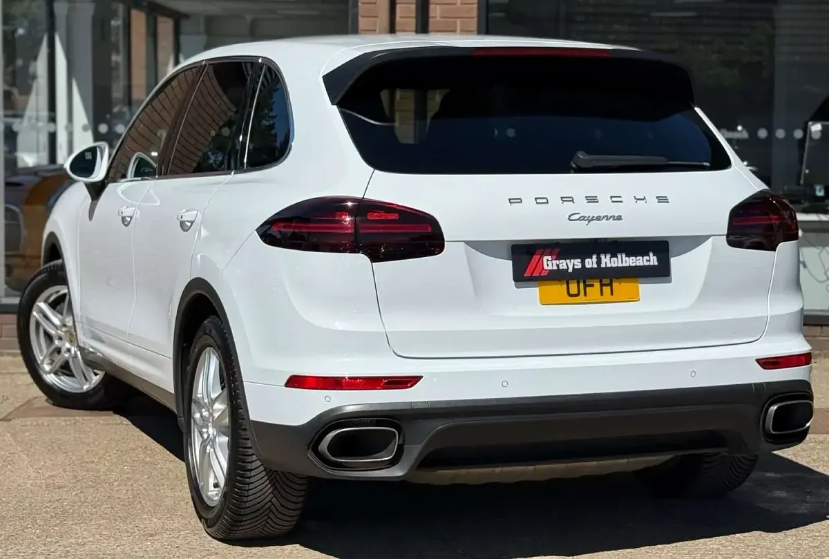 Used Porsche Cayenne 2015 White SUV