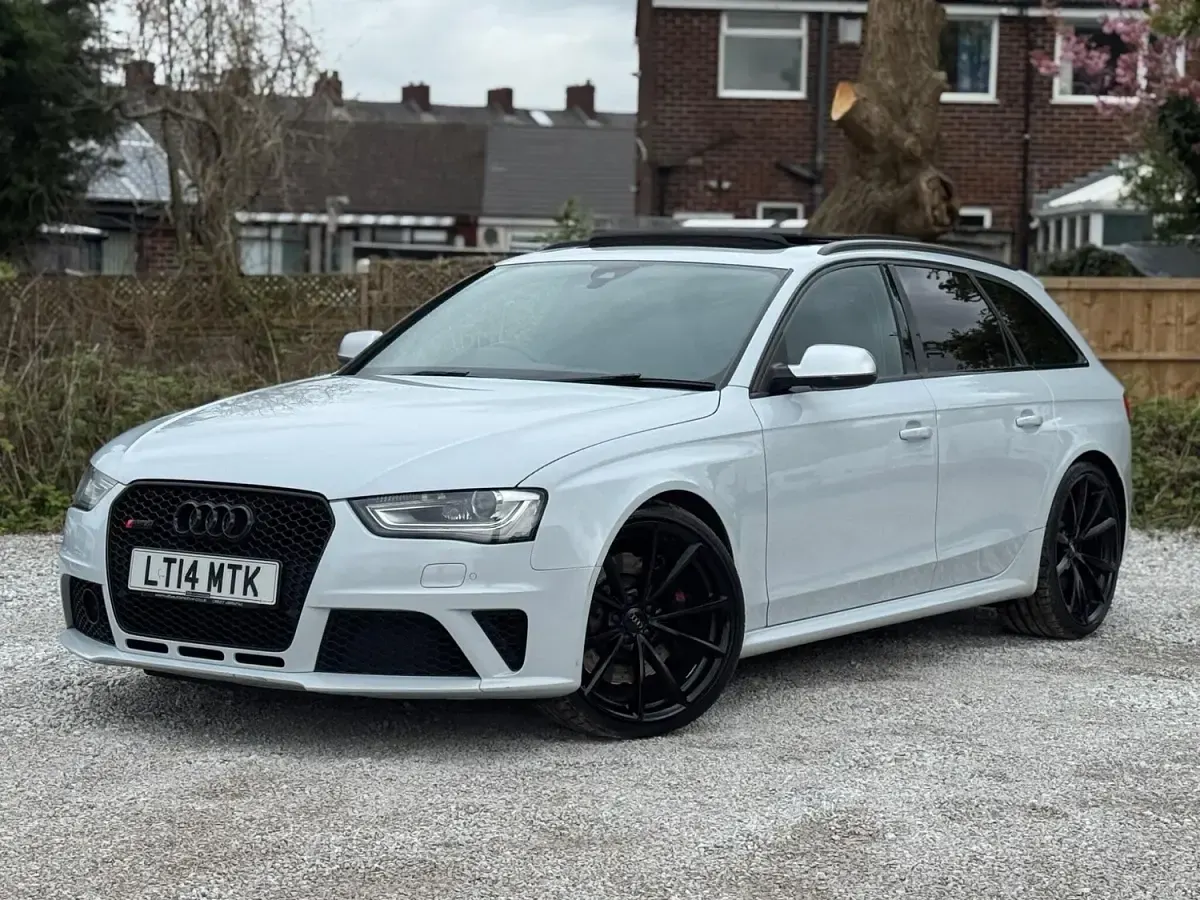 Used Audi RS4 Advanced Plus 450 HP (330 kW) 2014 Grey Estate
