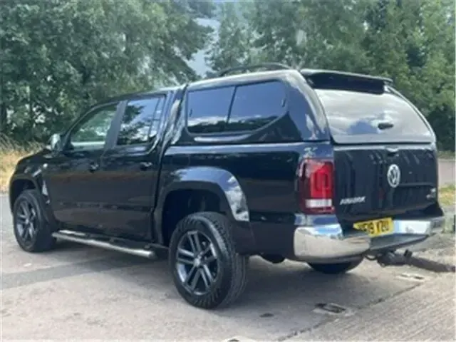 Used VW Amarok Highline 2019 Black Pickup