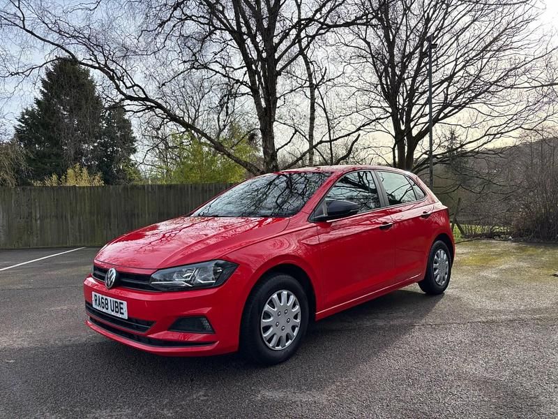Used VW Polo S 65 HP (47 kW) 2019 Red Hatchback