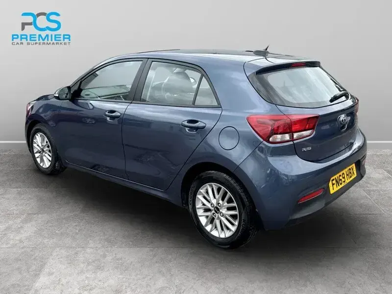 Used Kia Rio 2019 Blue Hatchback
