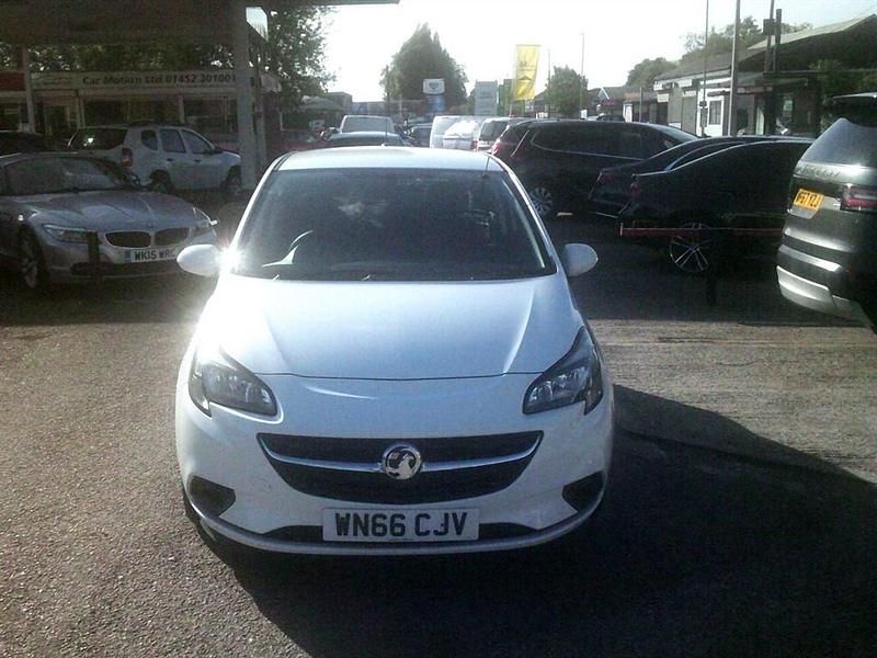 Used Vauxhall Corsa S 95 HP (69 kW) 2016 White Van