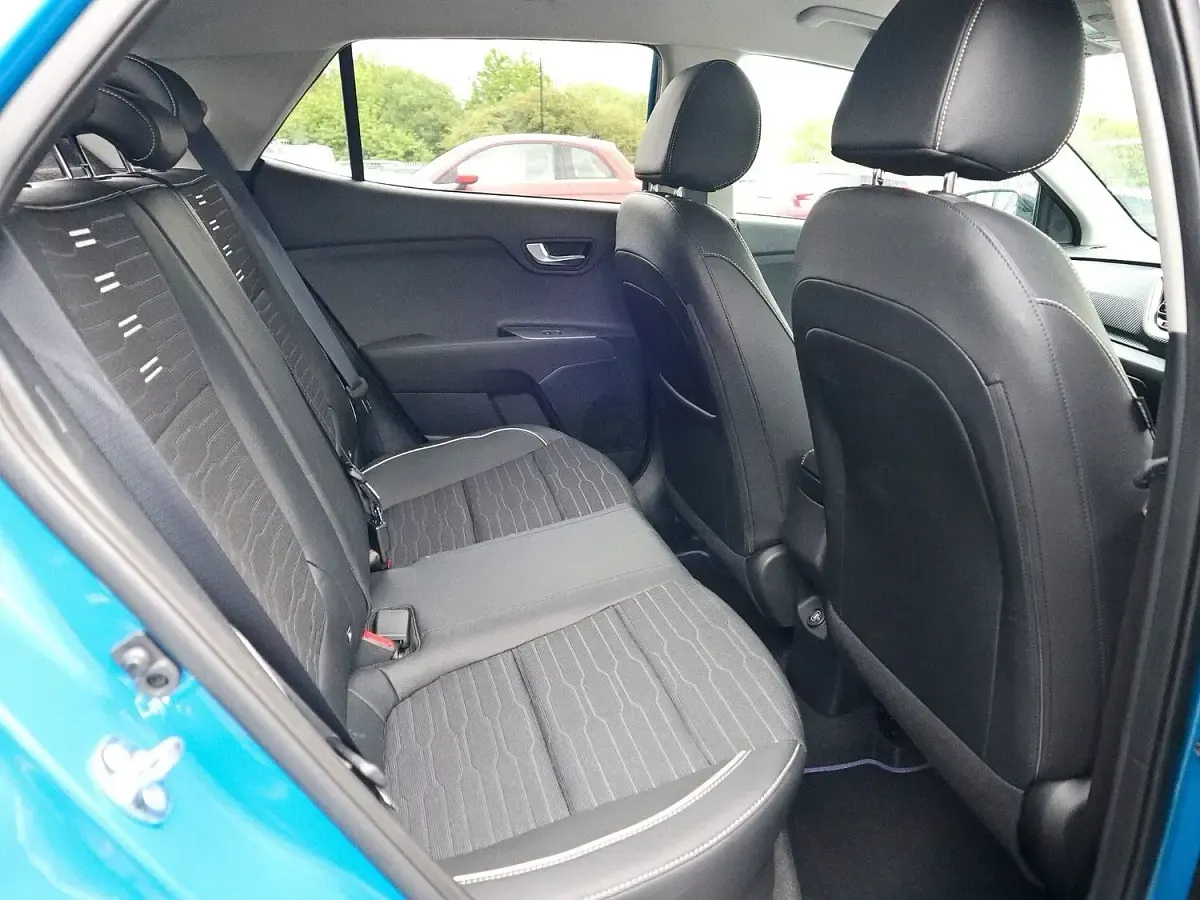 New Kia Stonic GT-Line 98 HP (72 kW) 2025 Blue SUV