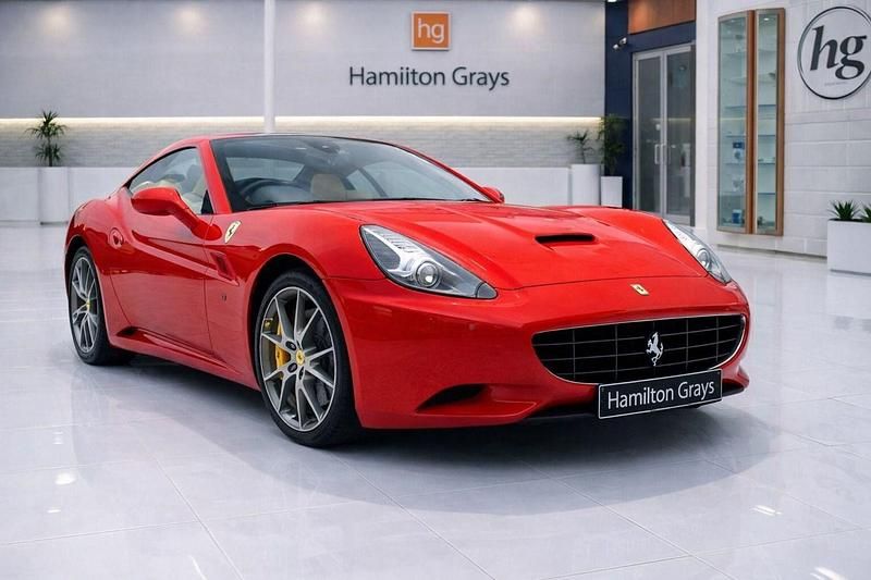 Used Ferrari California 453 HP (333 kW) 2009 Red Cabriolet