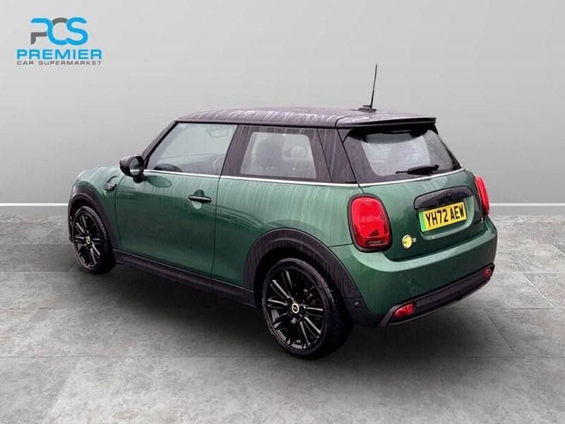 Used Mini Cooper SE Hatch 2022 British racing green iv Hatchback