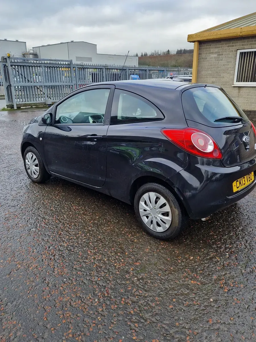 Used Ford Ka 69 HP (50 kW) 2013 Black Hatchback